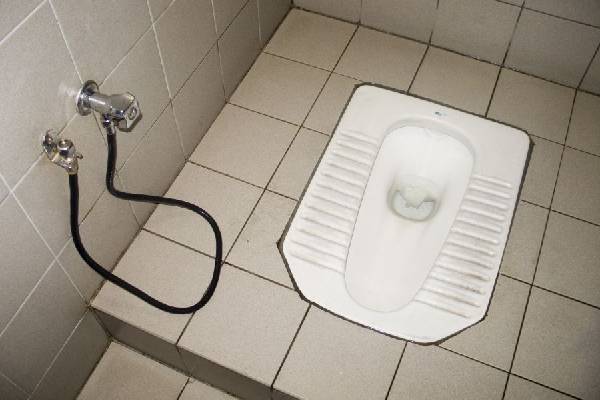 تکنولوژی و کارآفرینی: پویایی صنعت سنگ توالت ایرانی در دوران مدرن